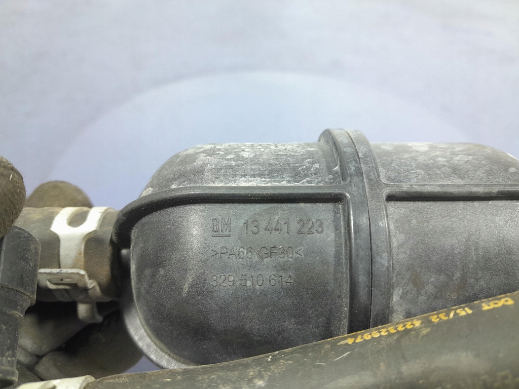 Opel astra j рестайлинг  1.4t 140 km бачок вакуумa 13441223 Недорого