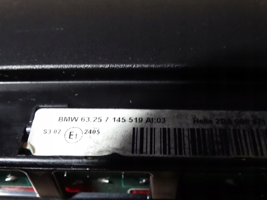 фото №3, Idealne світло стоп третій bmw e90 1