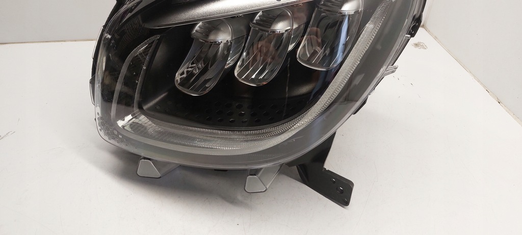 фото №11, Лампа лампы перед правая левая smart a453 full led a45390669701 a4539066102