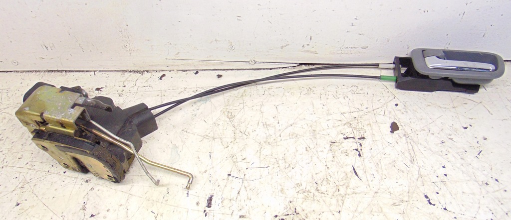 фото №1, Замок дверь левый перед toyota previa ii europa