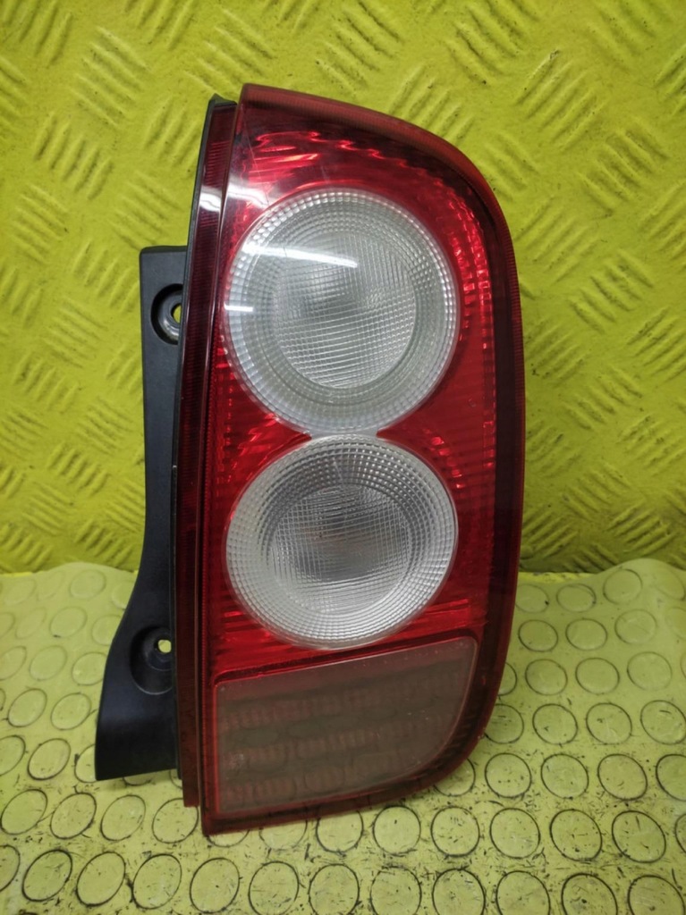 фото №1, Nissan micra k12 лампа правий задня
