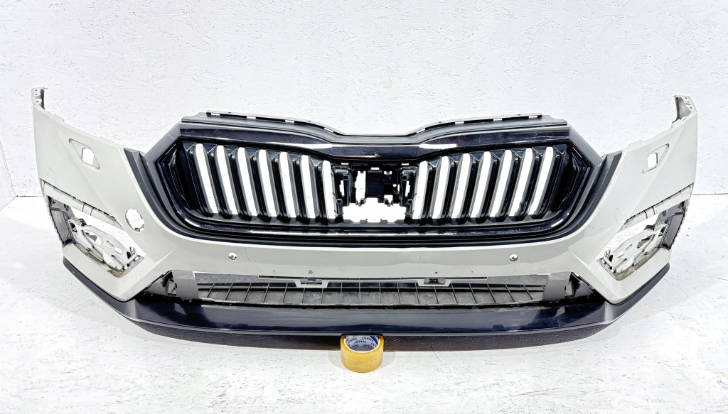 фото №1, Skoda octavia iv 4 5e3 rs vrs бампер перед передний dół решётка радиатора решётка радиатора 19-