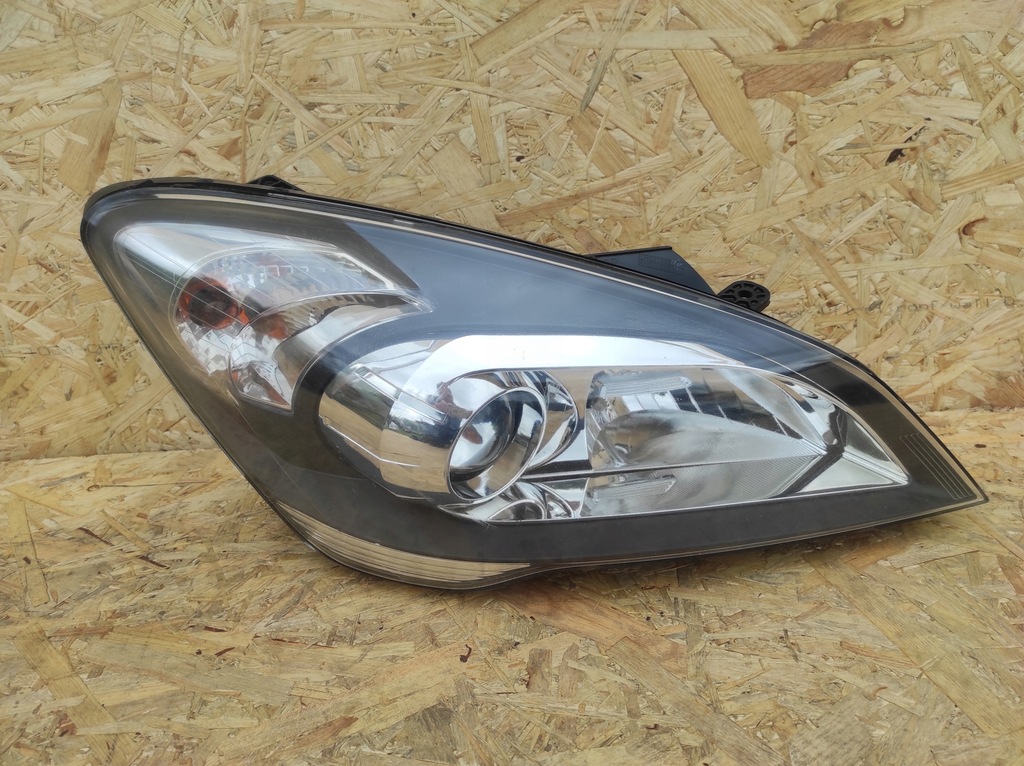 фото №1, Лампа передняя правая kia ceed i lift