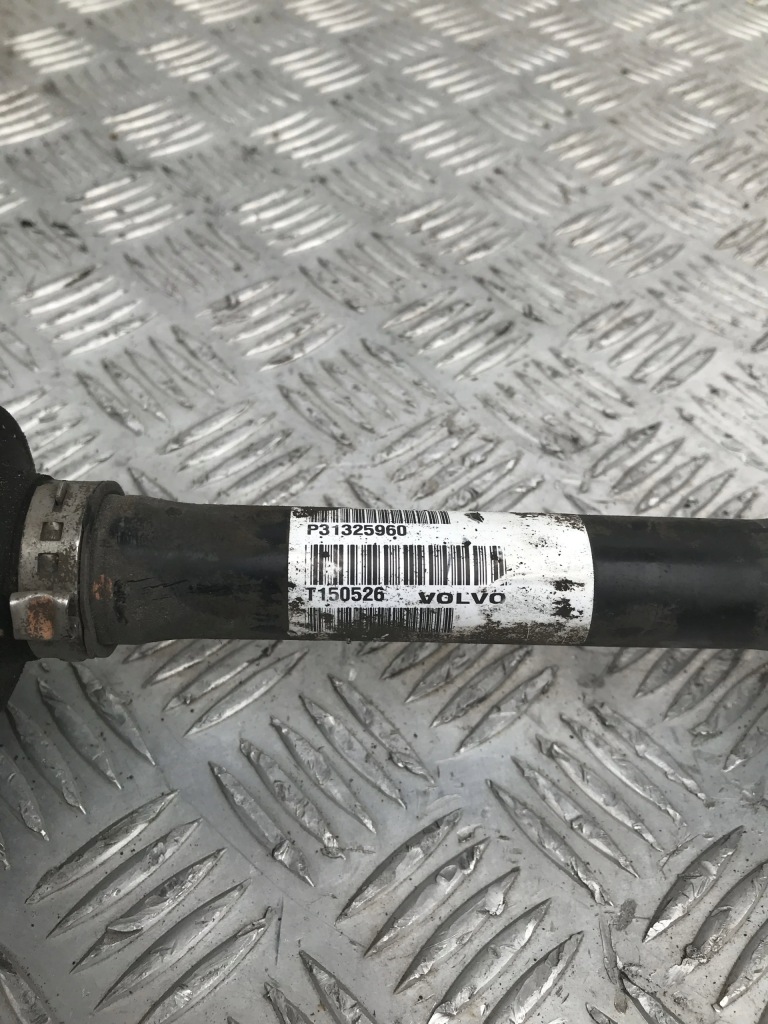 Купить Приводной вал перед левая volvo v40 2 12- 2.0d 31325960