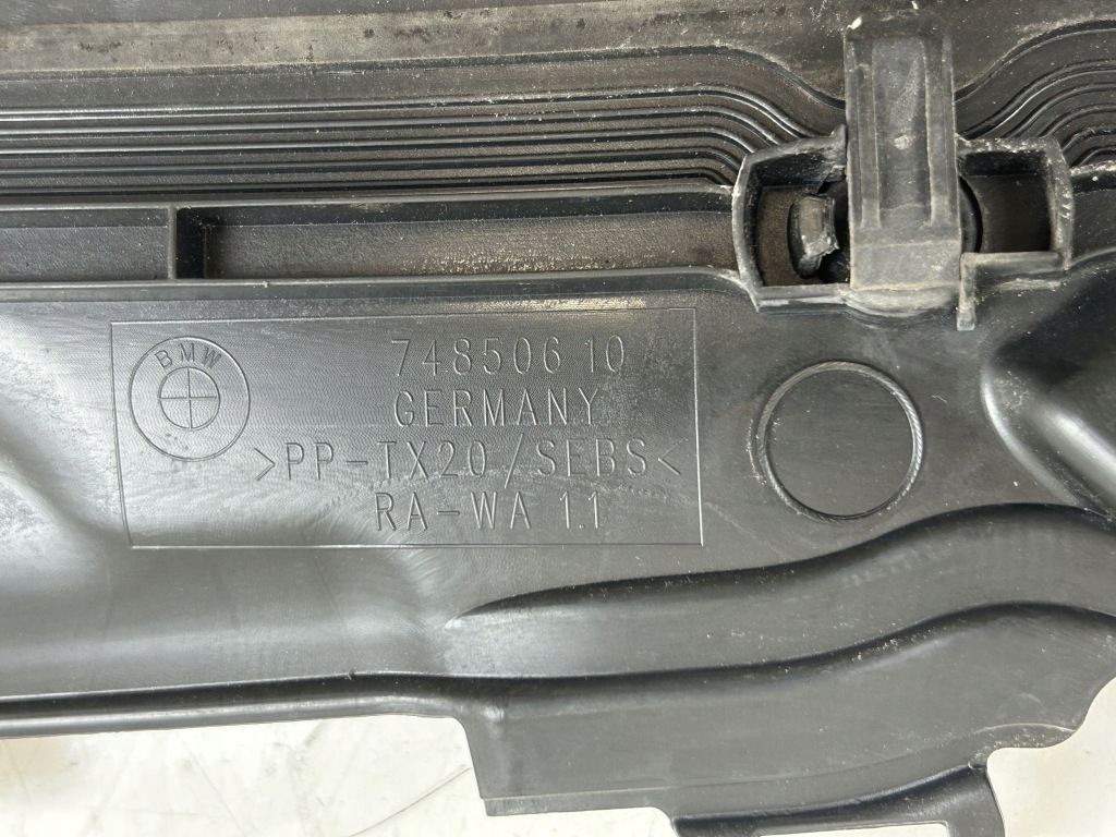 2014 bmw 3 f30 f35 f31 жабо 748506 с Разборки