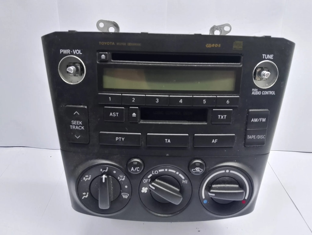 фото №1, Toyota avensis t220 2003 автомагнитола 8612005070