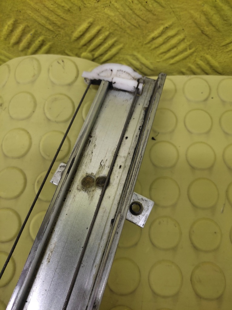 фото №6, Mitsubishi pajero 3 підйомник скло правий перед