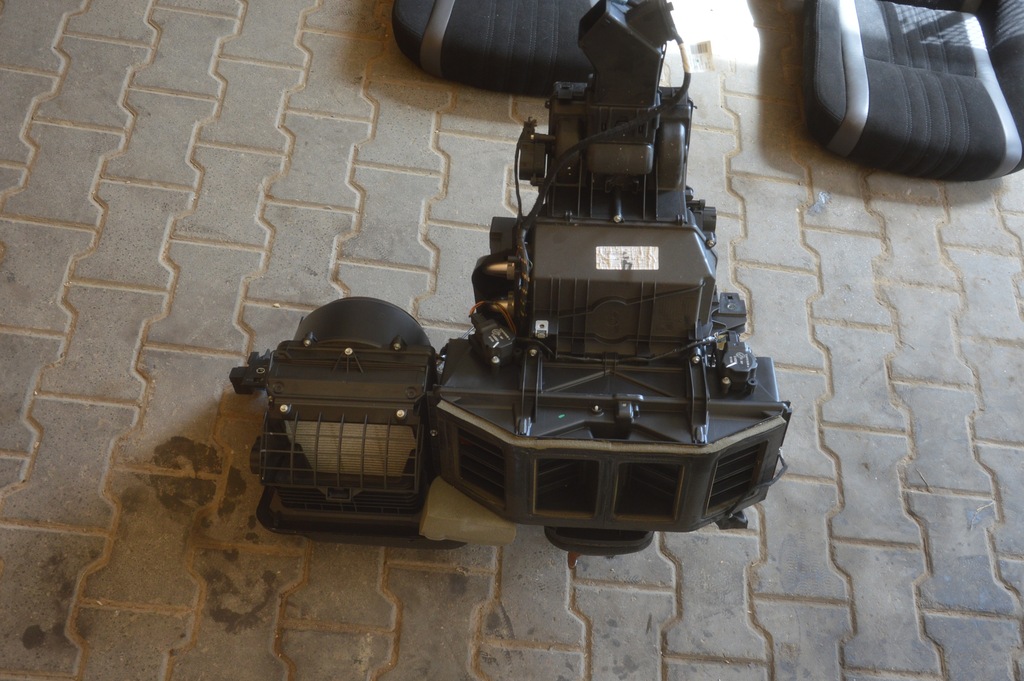 фото №1, Alfa romeo brera отопитель eu 52405495