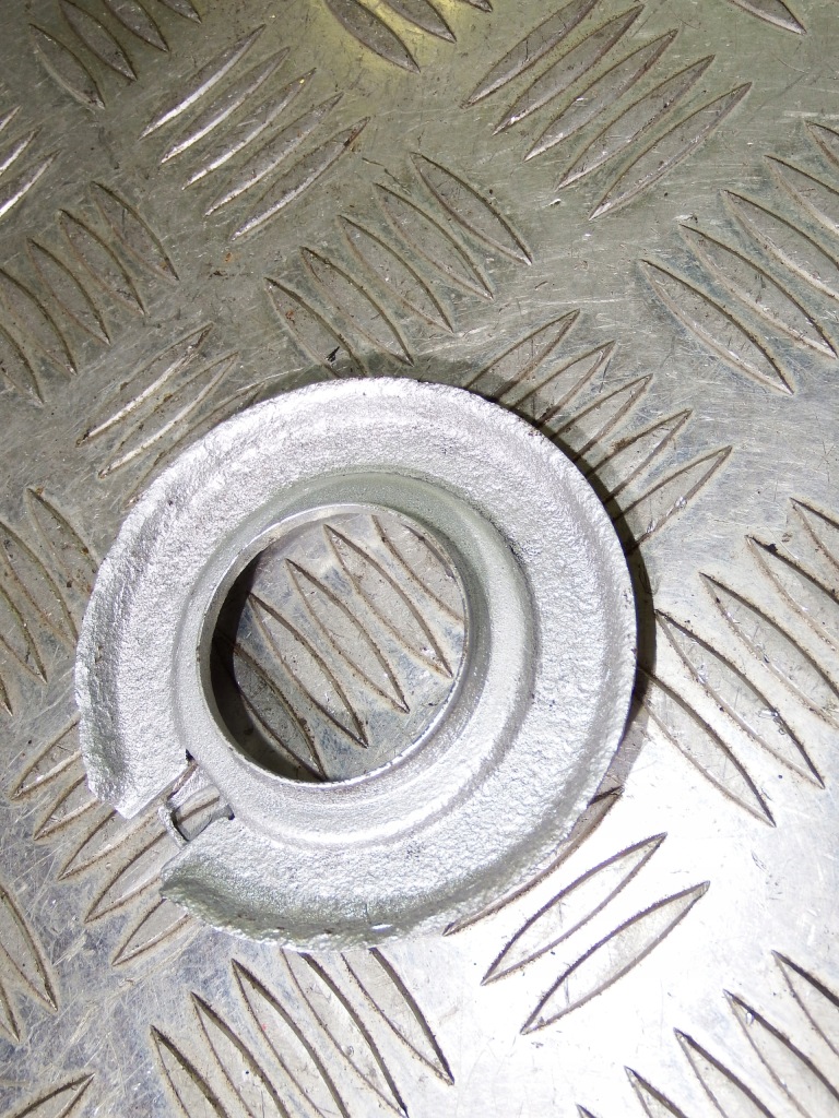 фото №1, Кронштейн датчика abs левый правый задняя renault scenic ii оригинал