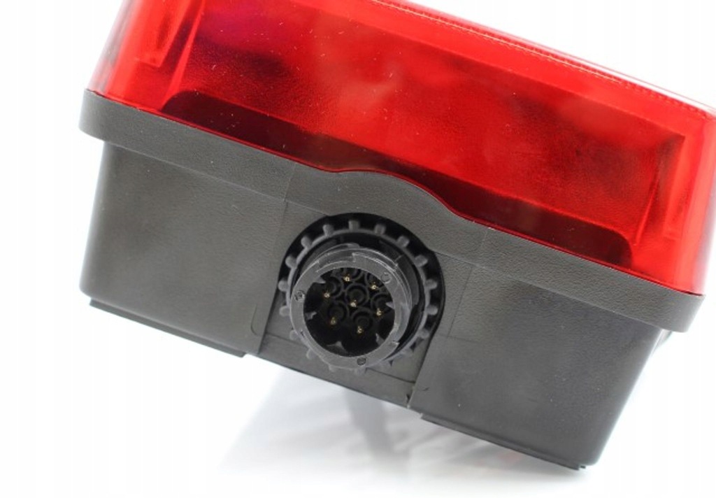 Фара задня scania cr-r led правий tangde Ціна