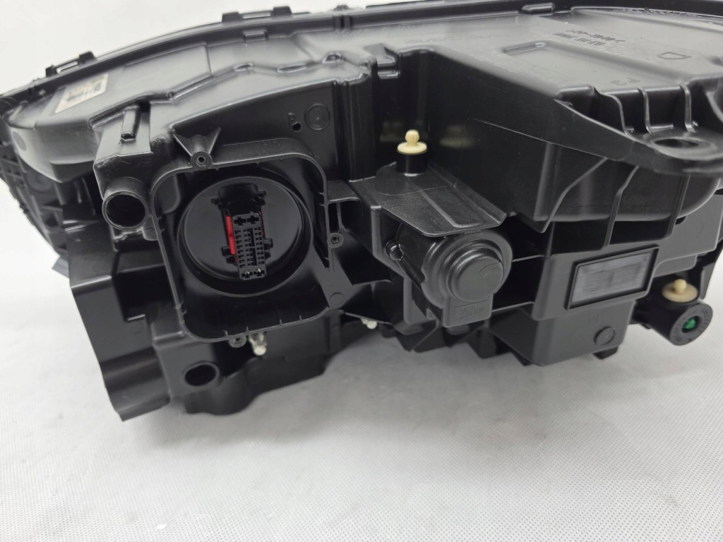 Volvo xc90 2 2 фара правый  перед full led active high beam европа  31656990 Цена