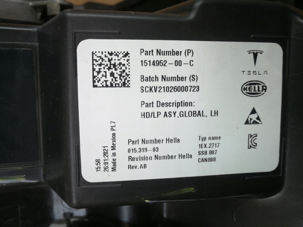 Tesla model 3 y рестайлінг  20- фара перед ліва full led європа  1514952-00-c Оригінал