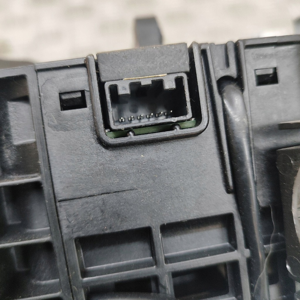 фото №7, Chevrolet orlando 2012 домкрат переключения передач / верхний