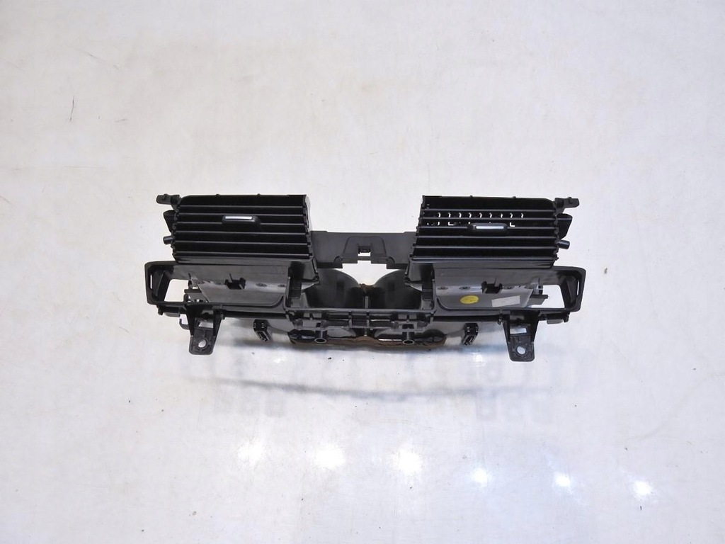 фото №6, Ґрати обдув середина renault laguna iii a71002753