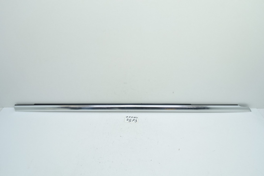 фото №1, Молдинг накладка правый перед mercedes s w222