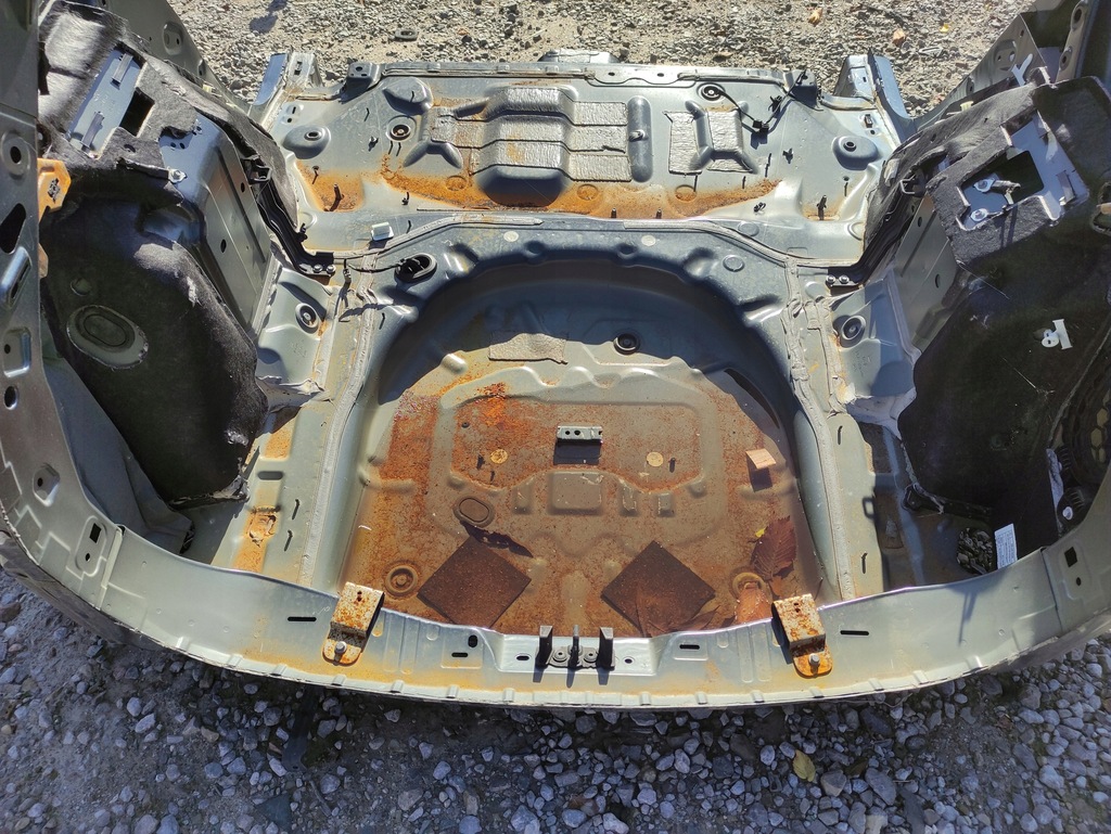 фото №6, Ford kuga mk3 задня dupa pas чверть ліва права задня 20-