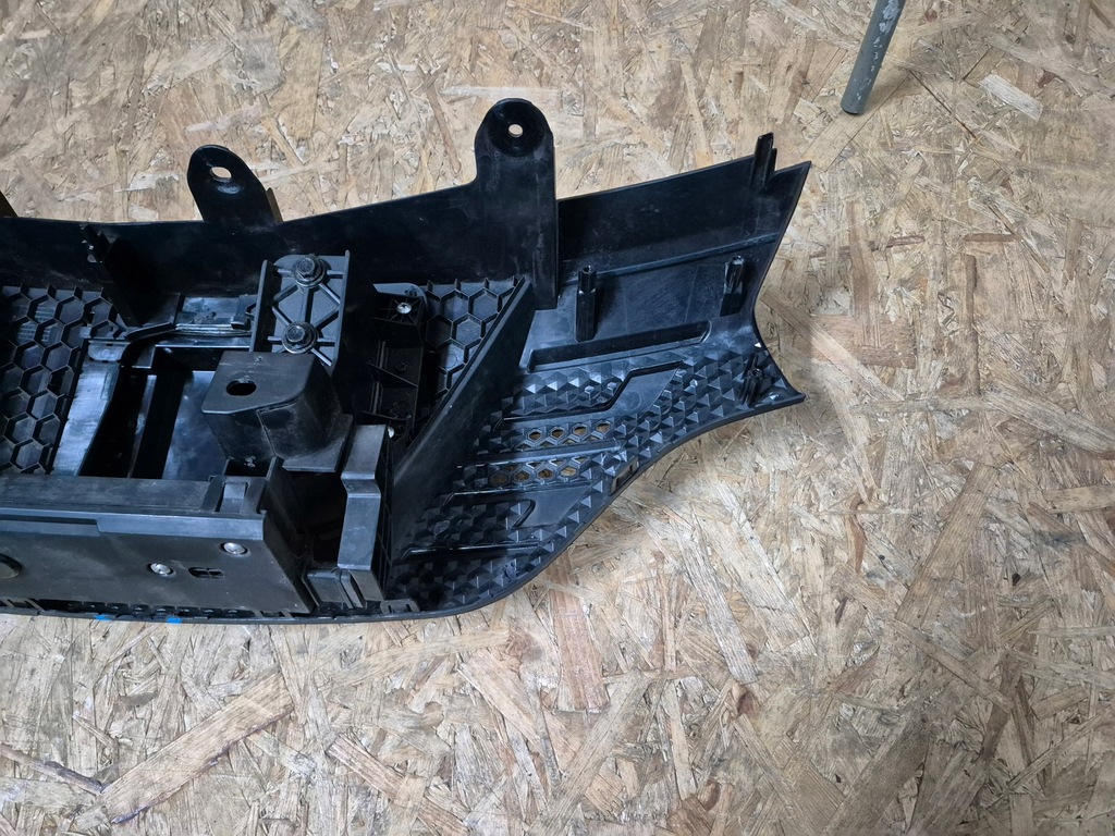 фото №11, Dacia spring решётка радиатора решётка радиатора передняя перед