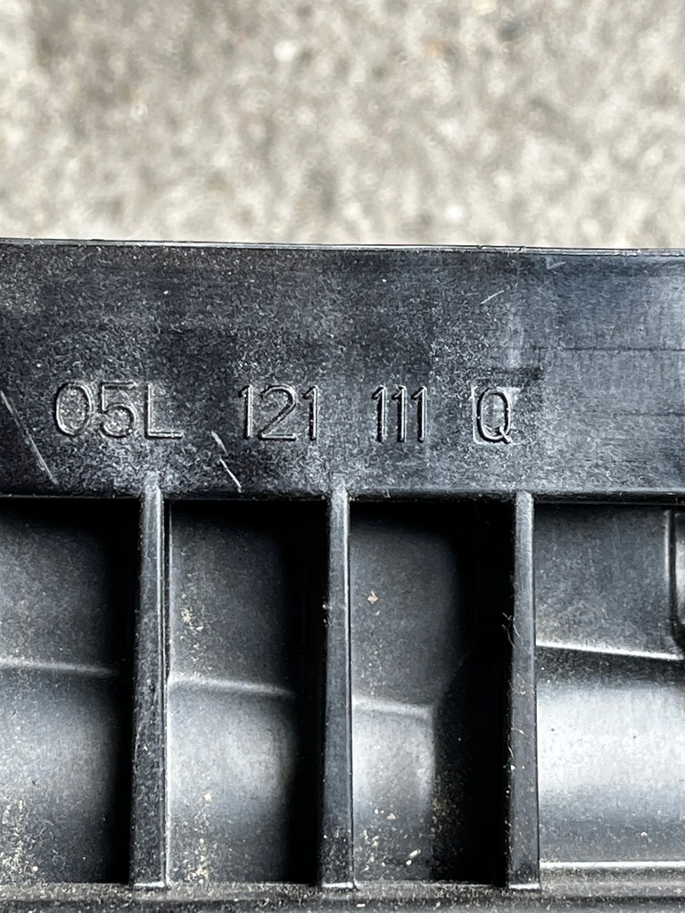 фото №5, 33 audi vw 2.0tdi корпус термостата 05l121111q