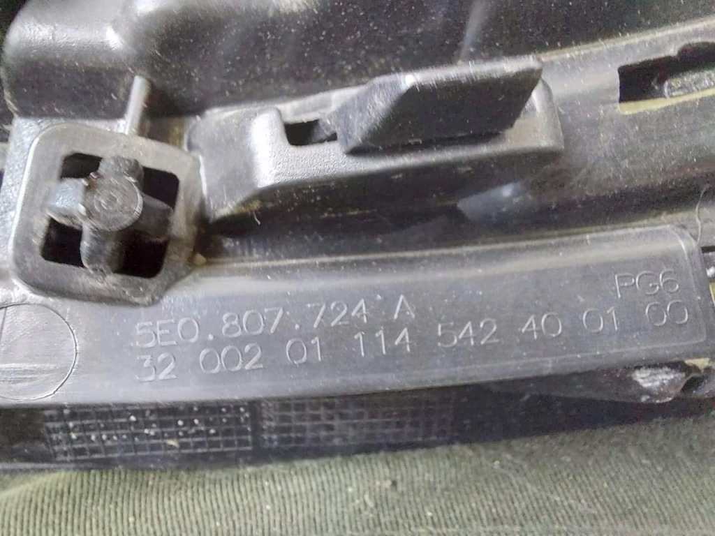 фото №4, Skoda octavia iii 5e0 решітка радіатора решітка радіатора 5e0807724 a