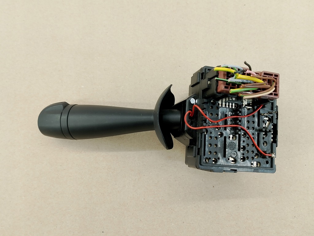 фото №8, Renault clio iv captur dacia logan dokker перемикач двірник важіль