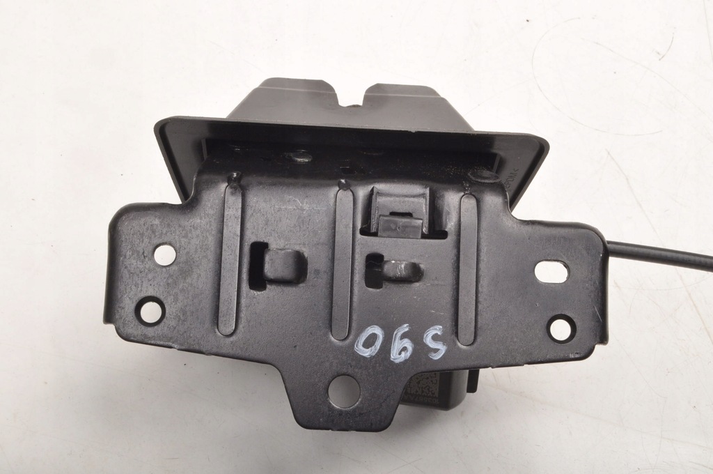 фото №10, Volvo s90 16-24 замок багажника кришки задня задній 31386567