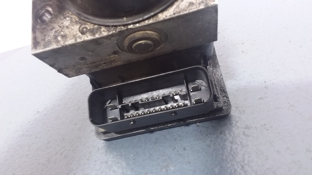 Opel astra gtc h 1.9 cdti насос abs 10.0960-0531.3 13175399hc в Україні