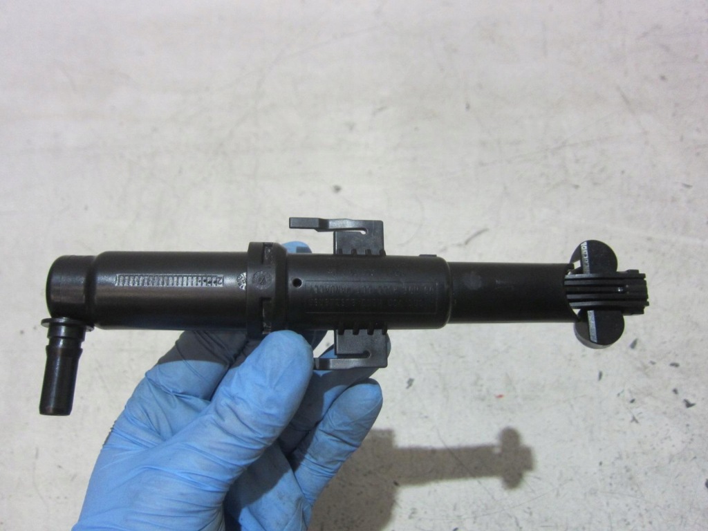 фото №10, Bmw 6 f06 f12 f13 насадка распылителя лампы правая 7246088 61677246088