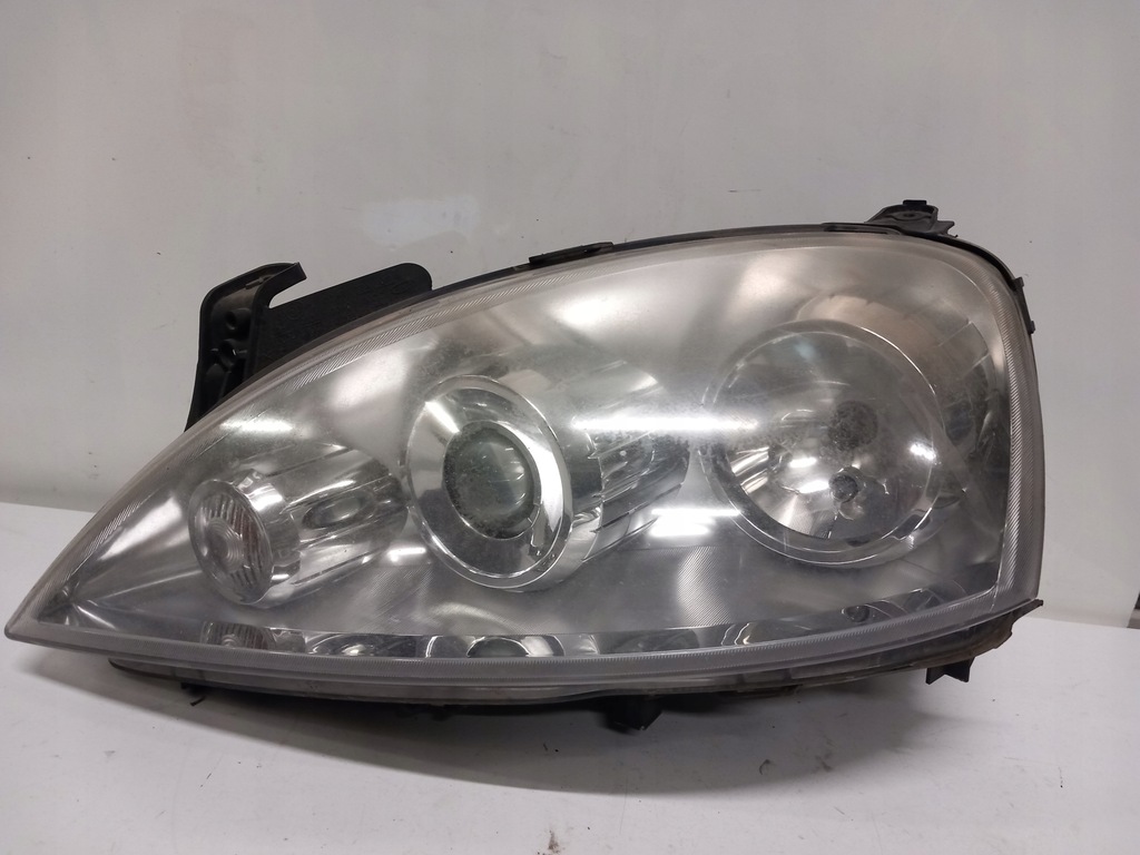 фото №1, Лампа правая opel corsa