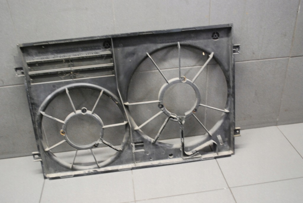 фото №6, Корпус вентиляторів vw golf v 2.0 tdi 1k0121207g