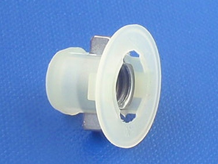 фото №3, 5x iveco daily кліпса роз'єм m6 двері