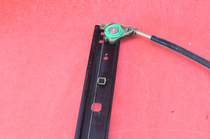 фото №8, Підйомник скло лівий задня 4l959801b audi q7 4l 05-09