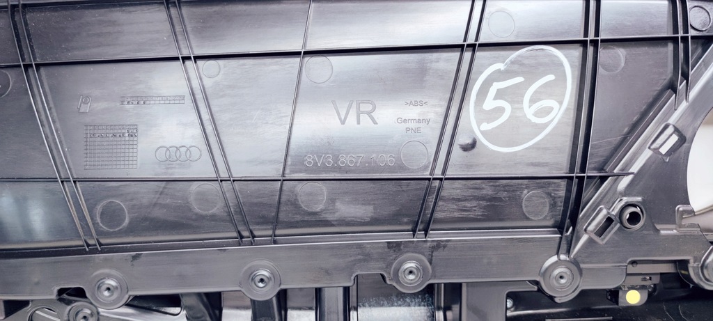 фото №8, Обшивка audi оригінальний номер 8v3867106