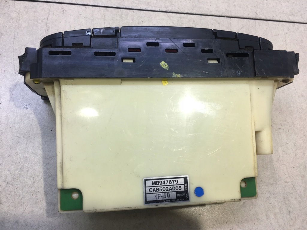 фото №6, Панель обдув кондиционера carisma mb947679