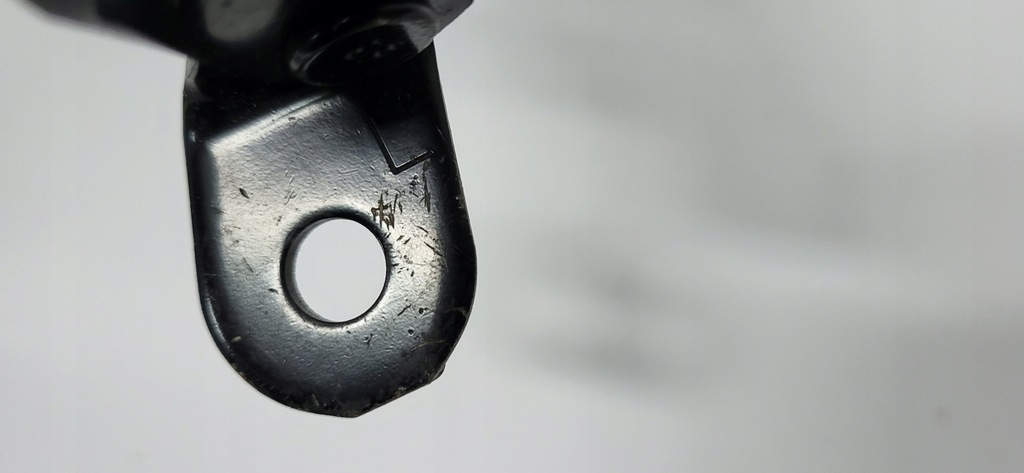 фото №12, Lexus rx prius rav4 yaris ii петля двері лівий перед dół нижній 68740-33021