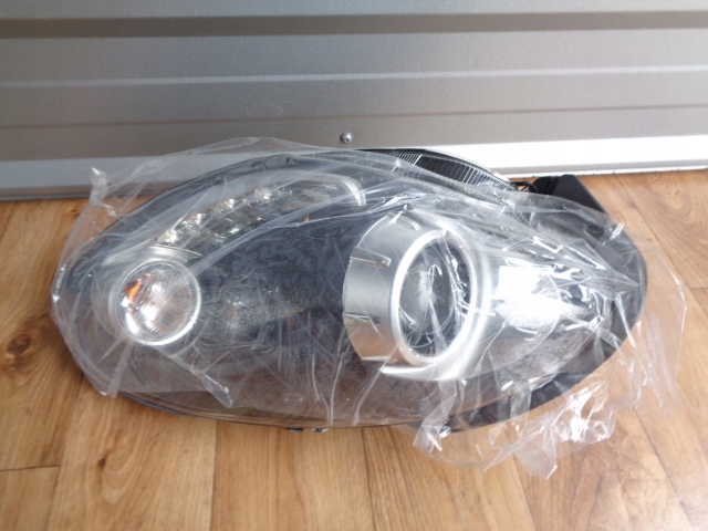 фото №2, Фара лампа перед правая alfa romeo 4c nowa