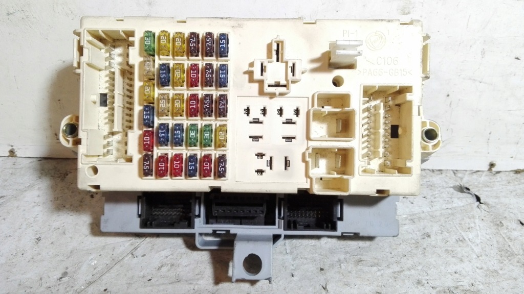 фото №1, Коробка запобіжників 2.4 20v lancia thesis