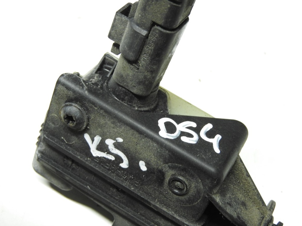 фото №16, Citroen ds4 11-15 привод крышка заливной топлива 9651690280