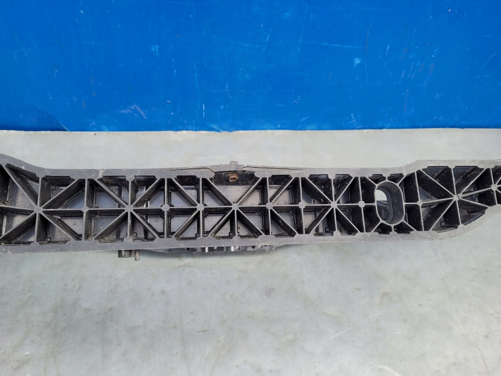 фото №12, Hyundai i10 14- 2014 2015- pas передній підсилювач