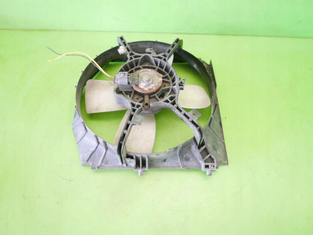 Вентилятор радіатора води mazda 323f bj 1.6 16v Недорого