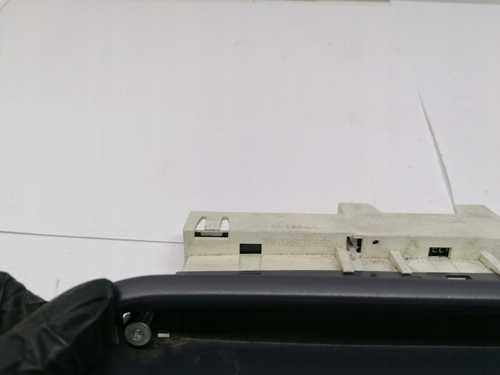 фото №3, Дисплей renault twingo i 7700834690