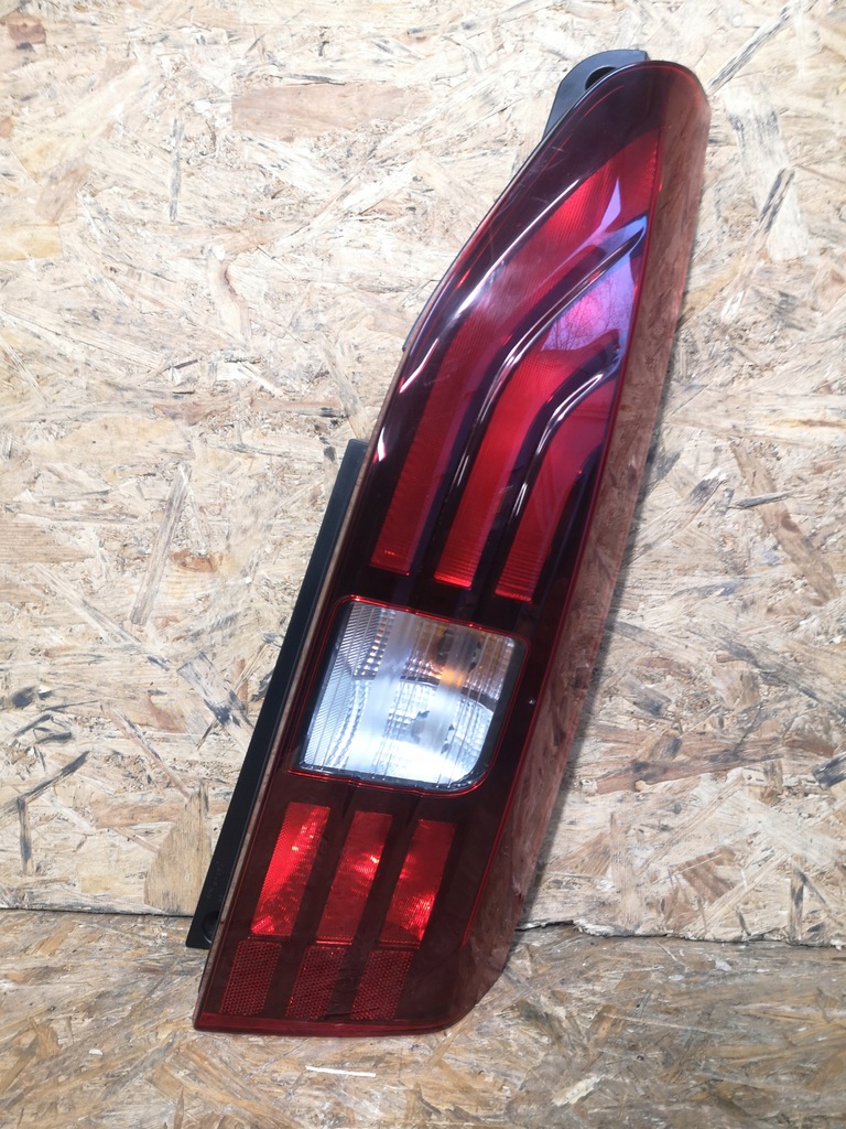 фото №1, Peugeot rifter partner iv лампа правый задняя led europa 9820555280