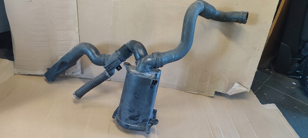 фото №1, Audi a2 корпус фільтра повітря + повітрозабірник 1.4 16v