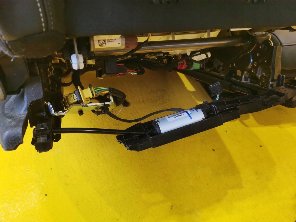 фото №8, Peugeot 5008 iii сиденье сиденья заднее сиденье обшивки туннель комплект 23r.- #