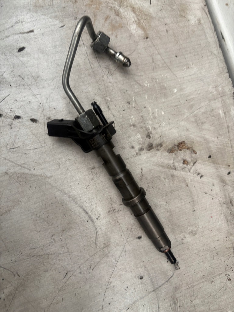 фото №6, Форсунка vw crafter 2.5 tdi 076130277 инжектор штука