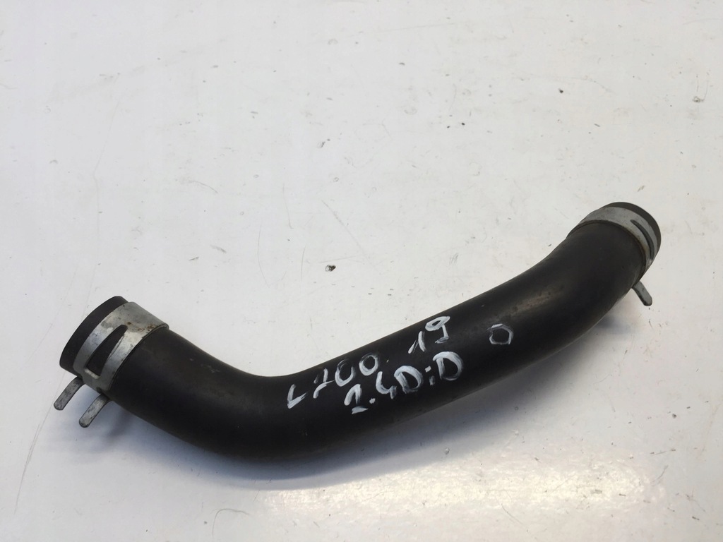 фото №1, Mitsubishi l200 v 2.4 труба шланг wąż wody