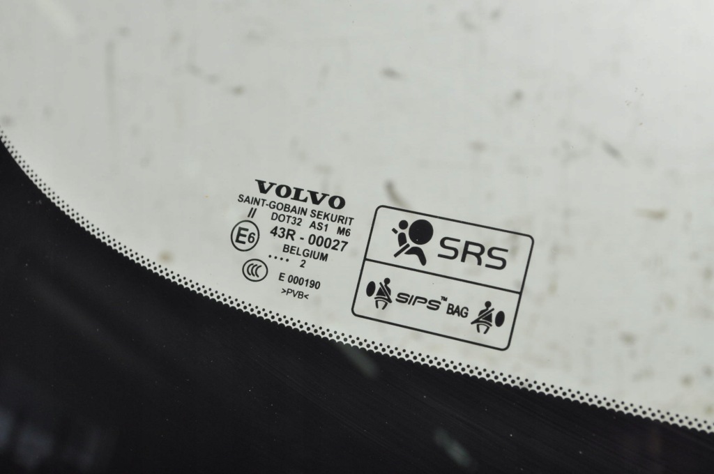Volvo s60 v60 стекло передок  передняя лобовое 12r 31335086 с Разборки