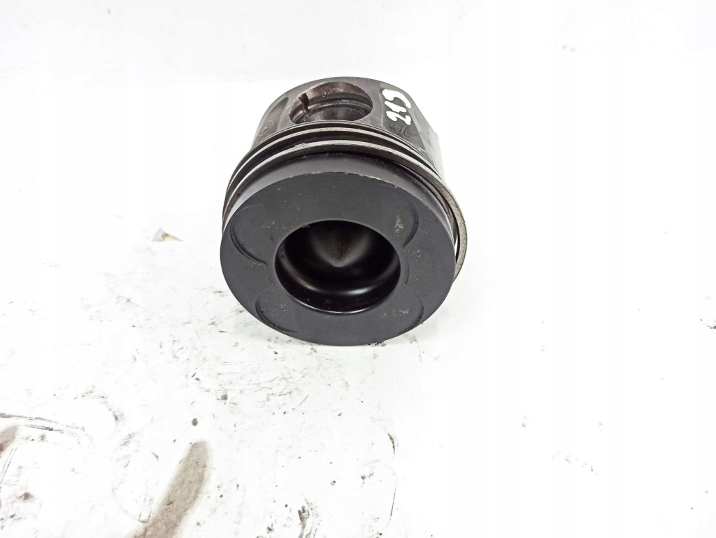 фото №11, Mercedes-benz cls c219 2005 поршни