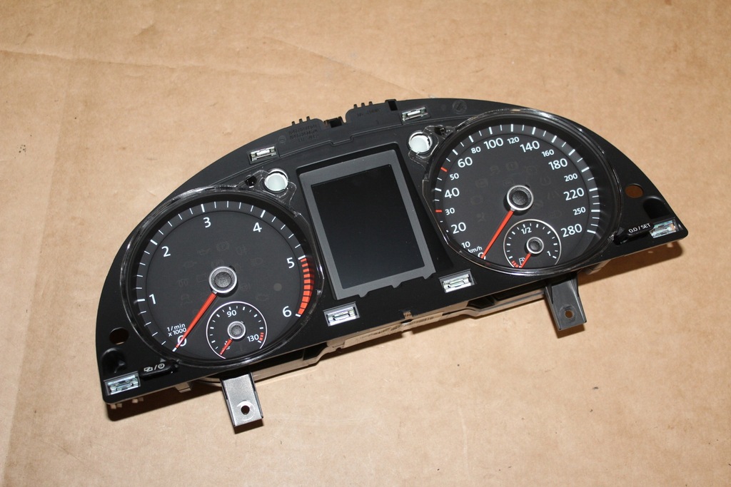 фото №1, Счетчик 3d vw passat cc lift 2.0 tdi