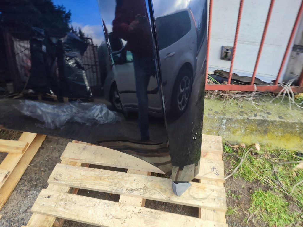 Капот крышка двигателя стальной audi a4 b9 б/у 1 с Разборки