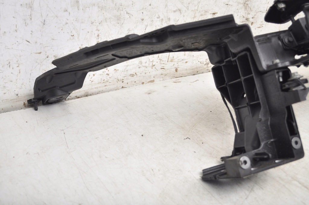 фото №8, Land rover discovery l550 pas передній підсилювач